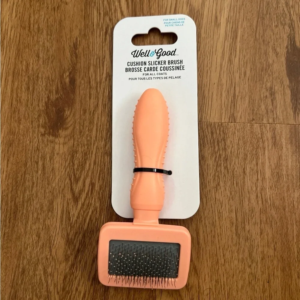 NWT Well&Good Cushion Slicker Brush for All Coats for Small Dogs